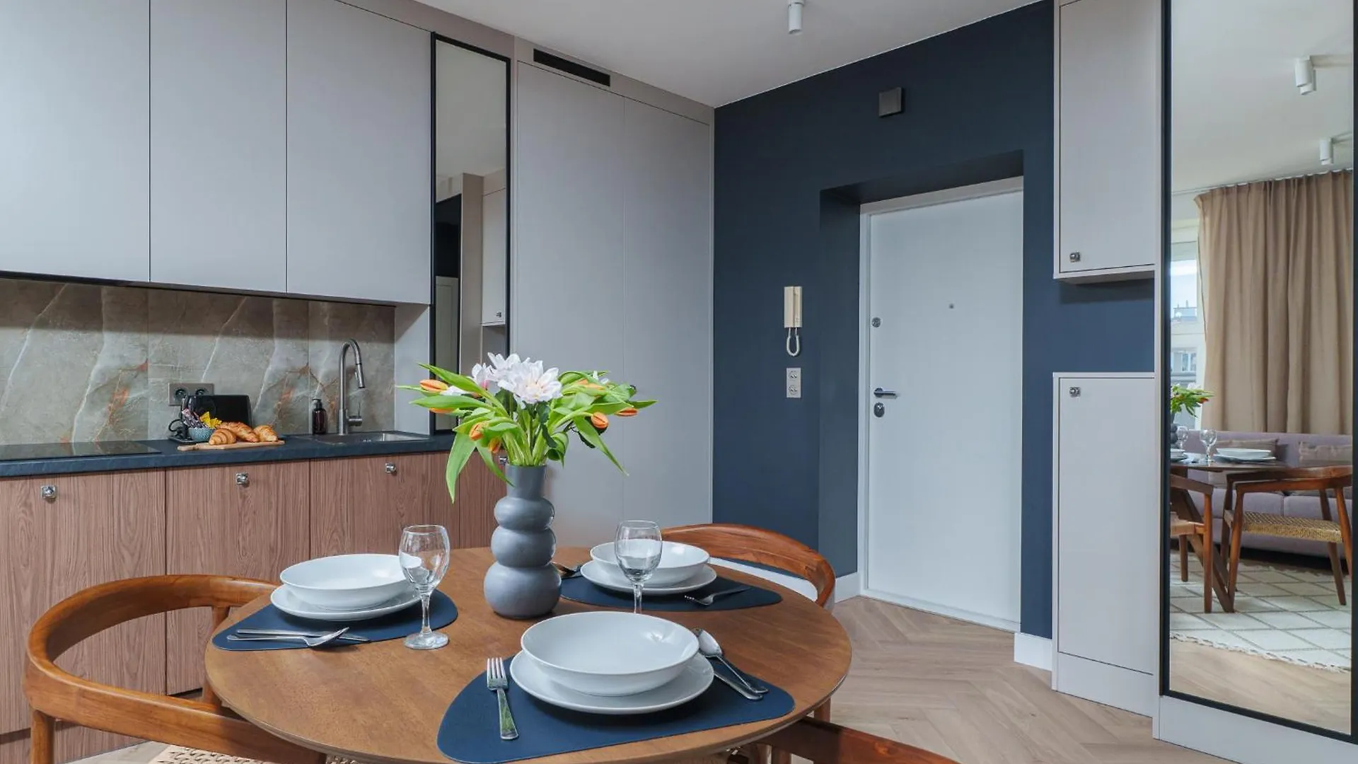 Czackiego 19 - Studio - Better Rental Varsovia Polonia